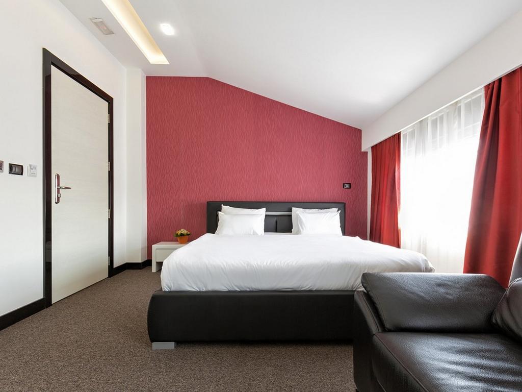 Nova City Garni Hotel Signature Collection Belgrado Exterior foto